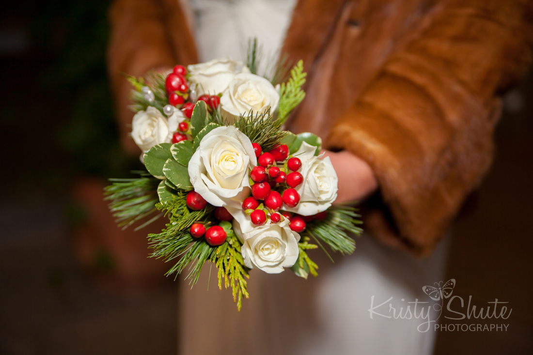Kristy Shute Photography New Year's Eve Wedding Kitchener City Hall Elopement