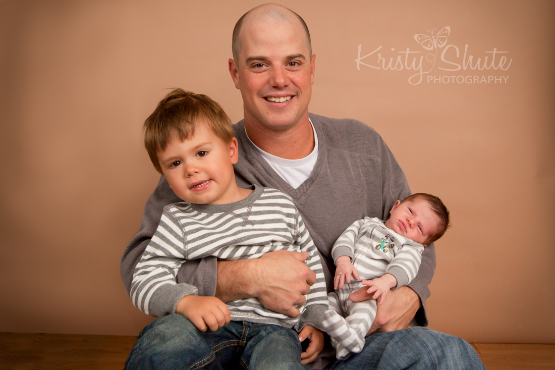 Kristy Shute Photography Newborn Boy Kitchener with Dad and Brother