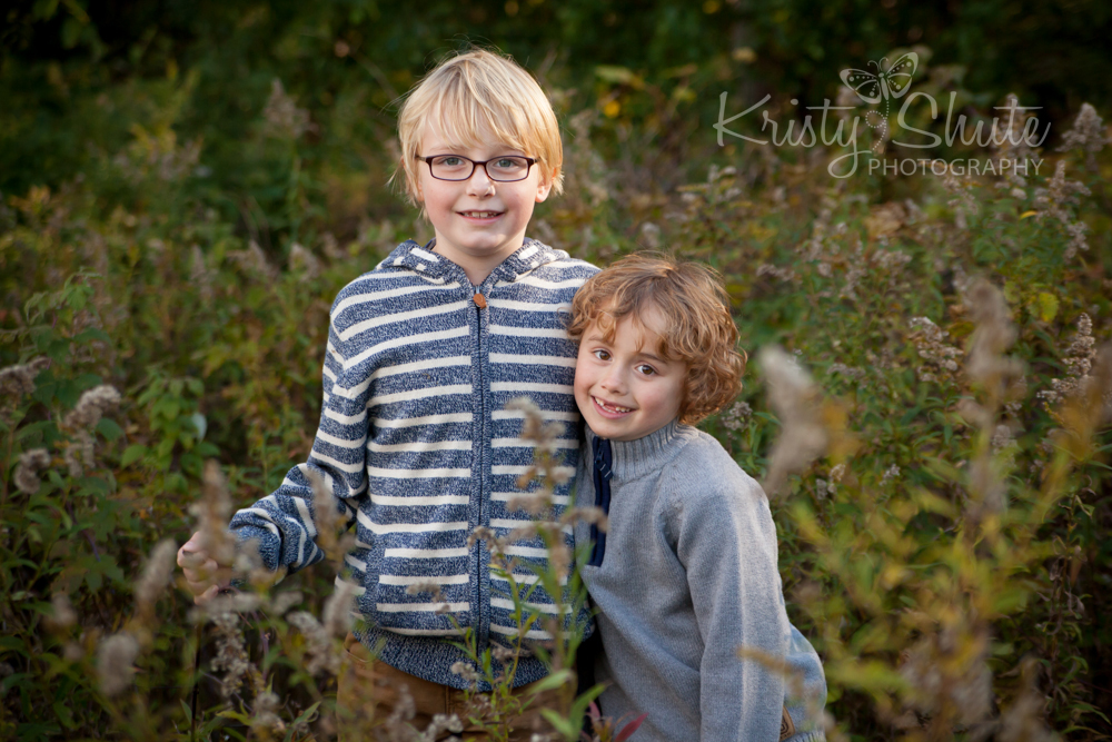 Kristy Shute Photographer Large Family Photography Huron Natural Area Kitchener