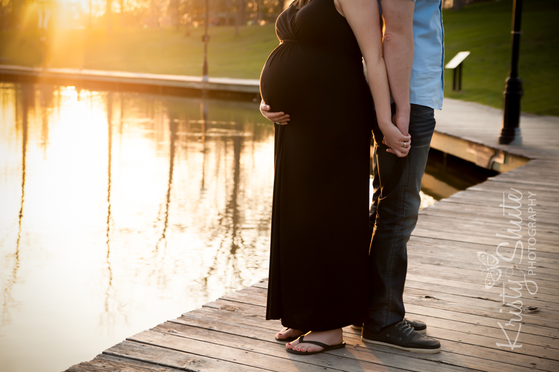 Kristy Shute Photography Maternity Session Waterloo Park